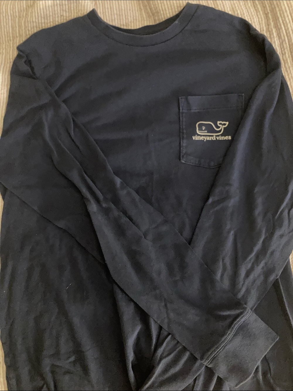 Vineyard vines Christmas log sleeve